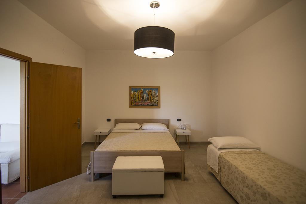Agriturismo Il Giriatello Crotone Exterior photo